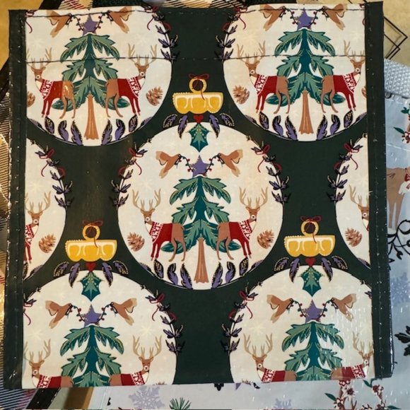 Vera Bradley MERRY MISCHIEF SNOW DAY 3 pc Reusable Market Tote Bags NWT - Picture 4 of 7